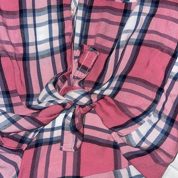 Girls' Abercrombie Kids Size 14 Pink And Blue Plaid Button-Up Shirt Super Soft - Picture 2 of 3